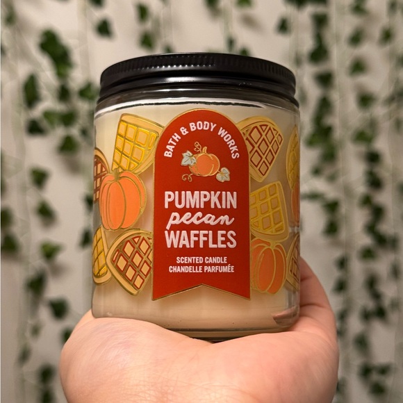 B&BW | ๐ Pumpkin Pecan Waffles Single Wick ๐ง - Picture 4 of 5